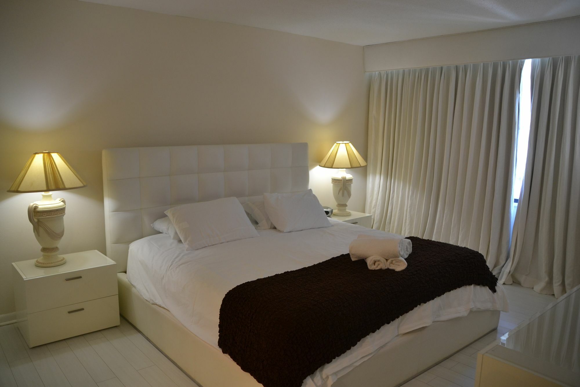 Private Apartments By Vacations On Miami Beach Exterior foto